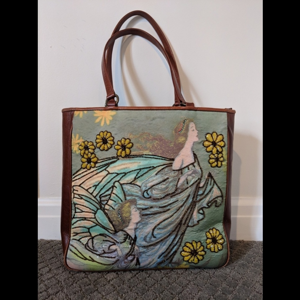 Isabella Fiore beaded purse angel
